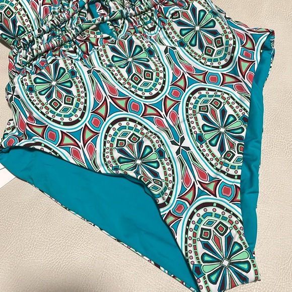 NWT BECCA BY REBECCA VIRTUE Sarai Plunge One Piece Swimsuit - Picture 7 of 12